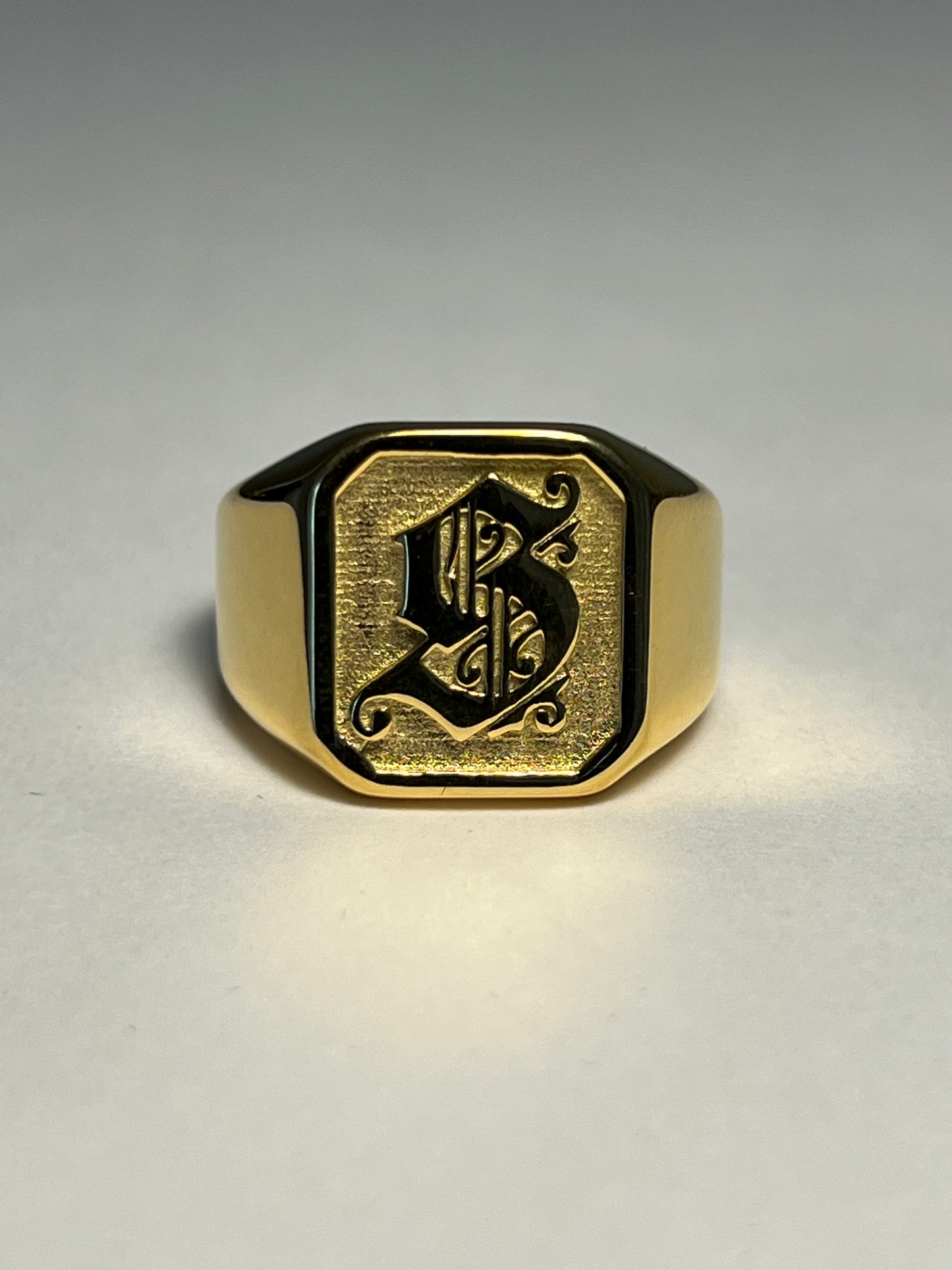 "S" Monogram Signet Ring