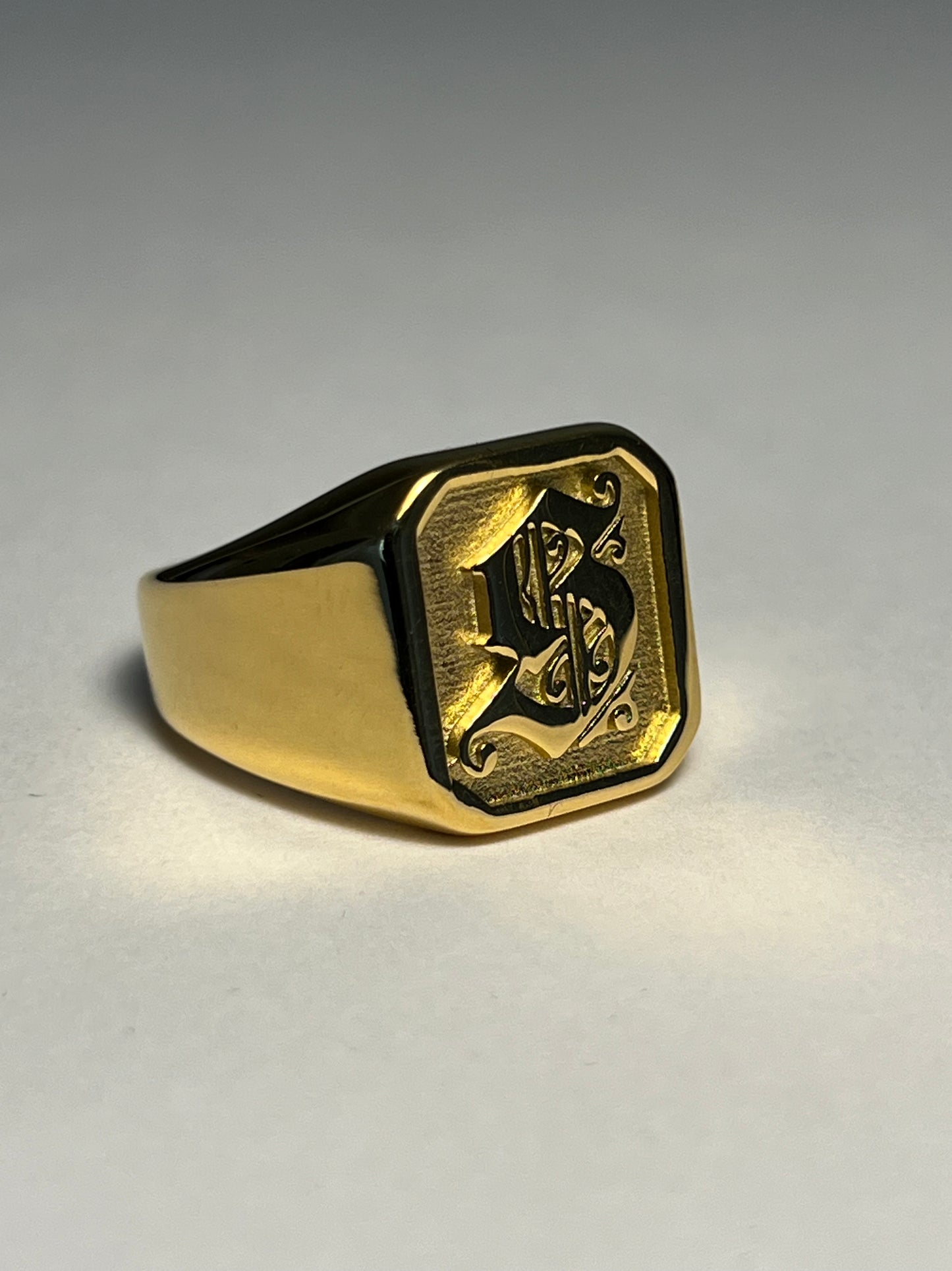 "S" Monogram Signet Ring